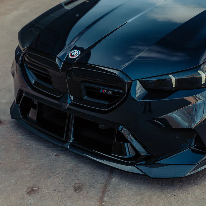 SooQoo BMW G90 & G99 M5 SQ-A Front Splitter In Gloss Carbon Fibre