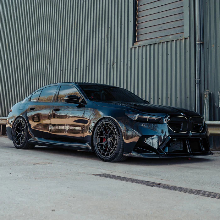 SooQoo BMW G90 & G99 M5 SQ-A Front Splitter In Gloss Carbon Fibre